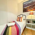 Em Apartament