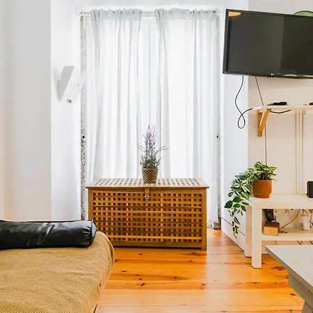 Apartment Familiar - 2 Quartos - Ac - Proximo A Baixa-chiado Lisbon