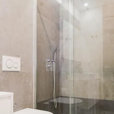 Apartment Familiar - 2 Quartos - Ac - Proximo A Baixa-chiado *